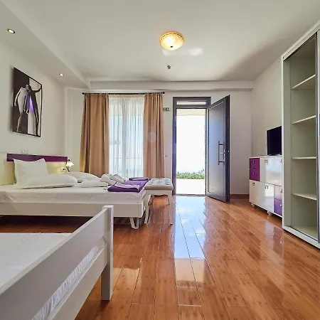 Sky Sea 5* Skiathos Town