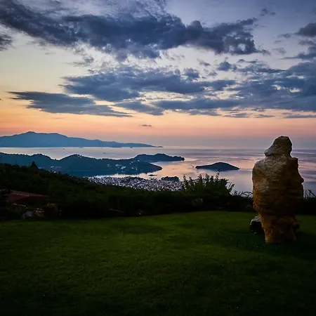 Resort Sky Sea