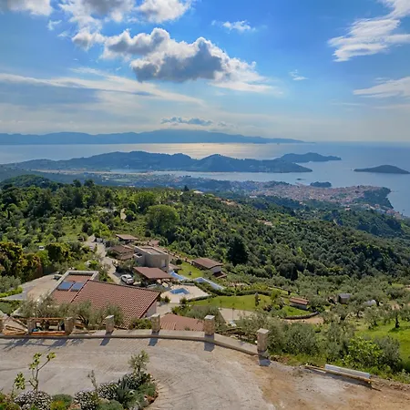 Sky Sea Resort 5*