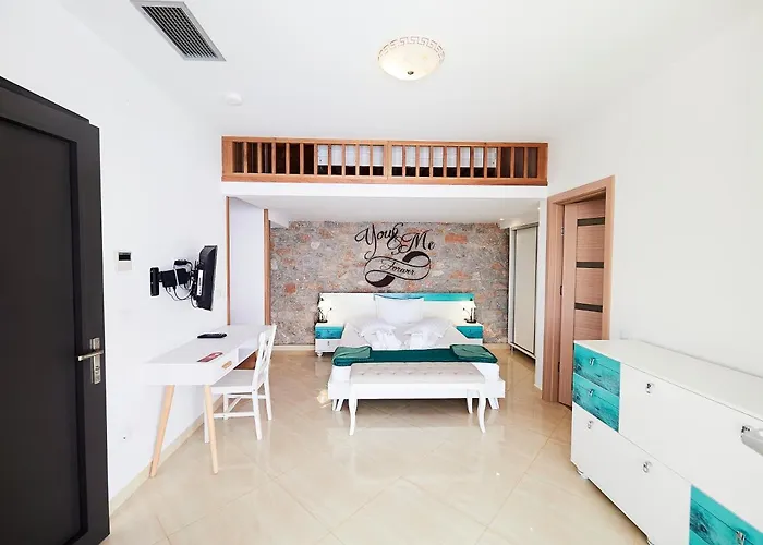 Sky Sea 5* Skiathos Town