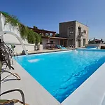 Sky Sea Resort 5*